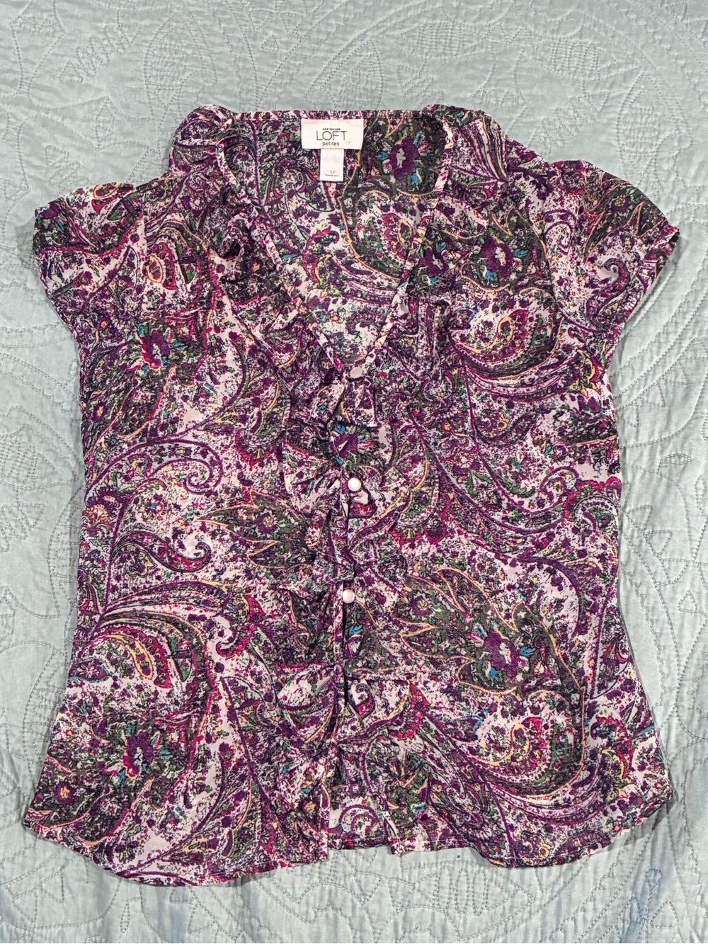 LOFT Purple Paisley Ruffle-Front Cap Sleeve Blouse EUC